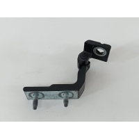 петля двери Mercedes CLA C118 A1767300437