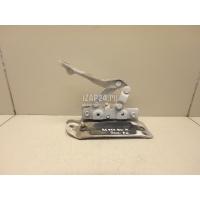 Петля капота правая Hyundai-Kia Santa Fe (DM) (2012 - 2018) 791202W000