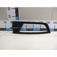 Решетка в бампер правая VAG Octavia (A7) (2013 - 2020) 5E08076829B9