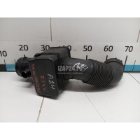 Патрубок воздушного фильтра Land Rover Range Rover Sport 2013 LR063056