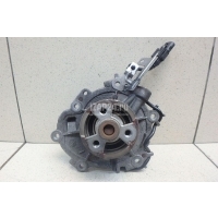 Насос водяной (помпа) Land Rover Range Rover Sport 2013 LR080736