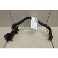 Трубка картерных газов Mercedes Benz W205 2014 2740180321