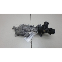 Насос водяной (помпа) Mercedes Benz W205 2014 2742000900