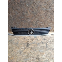 Решетка радиатора Mercedes Vito W638 2001