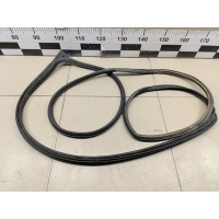 Уплотнитель двери TOYOTA Yaris Verso 1999-2005 6786152030