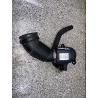 Патрубок воздушного фильтра AUDI A6 C6 2005 4f0129615d