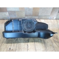 Сабвуфер audi a6 c5 универсал bose 4b9035382a