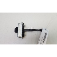 Ограничитель двери Land Rover Discovery Sport 2014 LR061290