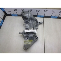 Кронштейн генератора Renault Terrano III (D10) 2014 8201033565