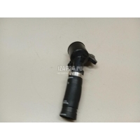 Горловина маслозаливная Land Rover Discovery Sport 2014 LR011181