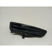 Решетка в бампер правая Land Rover Discovery Sport 2014 LR061228