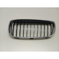 Решетка радиатора левая BMW 2-serie F45/F46 Tourer 2015 51137379611