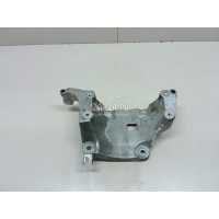 Кронштейн генератора Volvo XC90 2015 31480101