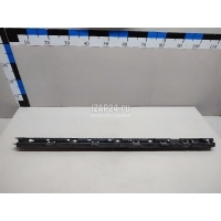Кронштейн накладки на порог (наружней) Volvo XC90 2015 31395857