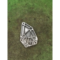 Кронштейн Mercedes T1 1990 6110981139