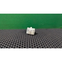 Подсветка номера Mercedes E W212 2012 A 221 820 08 56