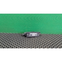 Подсветка номера Volkswagen Golf 5 2006 3D0 943 021A