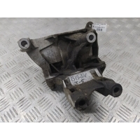 Кронштейн двигателя Volkswagen Transporter 5 2007 070199343B