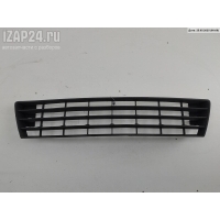 Решетка (заглушка) в бампер Перед. Volkswagen Golf-5 Plus 2005 5M0853677