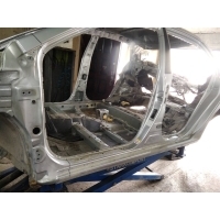 Порог левый toyota Corolla (E150) 2006-2013