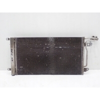 Радиатор кондиционера оригинал европа 6r0820411t skoda rapid 2015 г.