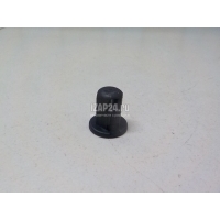 Крепеж (клоп) Toyota RX 350 2016 9046706197