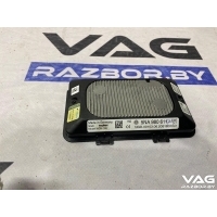 Беспроводное зарядное устройство Volkswagen Atlas 2020 5NA980611