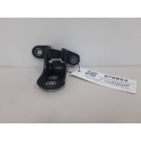 Петля двери передней правой верхняя Toyota Toyota Camry (XV30) 2001-2006 6871033030