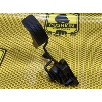 Педаль газа Nissan Qashqai J10 2011 18002BR65B, 18016JD900