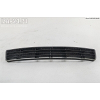 Решетка (заглушка) в бампер Перед. Audi A4 B5 (1994-2001) 1997 8D0807683