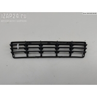 Решетка (заглушка) в бампер Перед. Volvo S40 / V50 (2004-2013) 2004 30657006