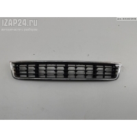 Решетка (заглушка) в бампер Перед. Audi A4 B6 (2001-2004) 2004 8E0807647