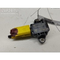 Датчик удара (Airbag) Лев. Audi A4 B7 (2004-2008) 2004 8P0955557