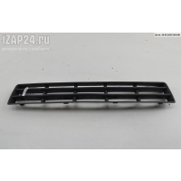 Решетка (заглушка) в бампер Перед. Volkswagen Golf-4 2000 1J853677