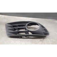 5m0853665c решётка бампера правый volkswagen гольф v плюс