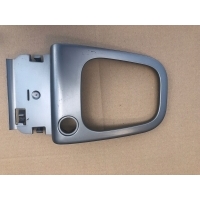 Рамка крышка кпп volvo s40 v40 00 - 04 серебренная