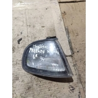 Поворотник правый Honda Prelude 4 1994