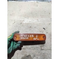 Поворотник правый Subaru Impreza 1 1999