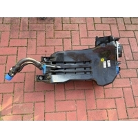 Audi q7 q8 бачёк насос бачёк adblue 4m0131878