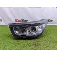 Фара SsangYong Tivoli 2016- 8310135B00
