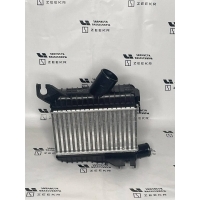 Интеркулер правый LiXiang L9 2022 X0111190033