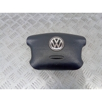 подушка безопасности водителя Volkswagen Passat B5 1998 3B0880201