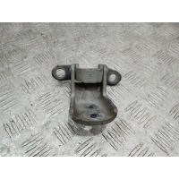 петля двери Nissan Qashqai J10 2008