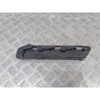 крепление переднего бампера правое Volkswagen Caddy 3 поколение 2010 1T0807050