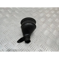 маслозаливная горловина Audi A8 D3 2002 057103482C