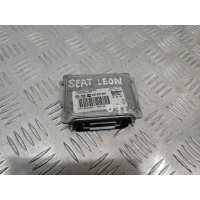 блок розжига ксенона SEAT Leon 2 поколение 2007 4L0907391