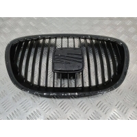 решетка радиатора SEAT Altea 1 поколение 2007 5P0853654