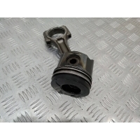 поршень Renault Megane 2 поколение 2006