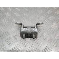 петля двери Nissan Qashqai J10 2007