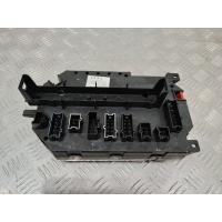 блок предохранителей Mercedes-Benz S W221 2006 A2215403150
